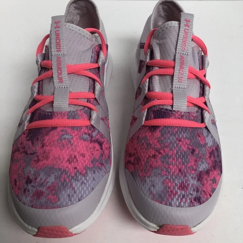 Under Armour Youth CGS Infinity 3 Running Shoes, Girls’ Size 6.5Y
